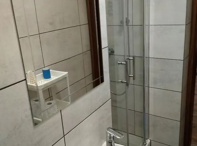 Wieckowskiego Апартаменты *