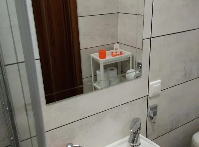 Wieckowskiego Апартаменты *