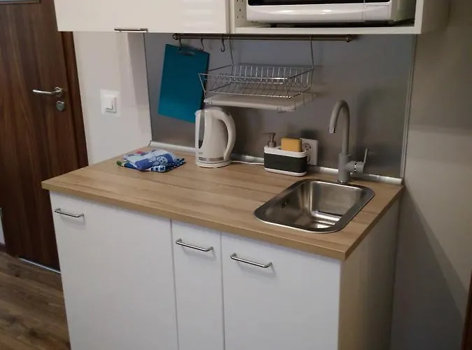 Wieckowskiego Апартаменты